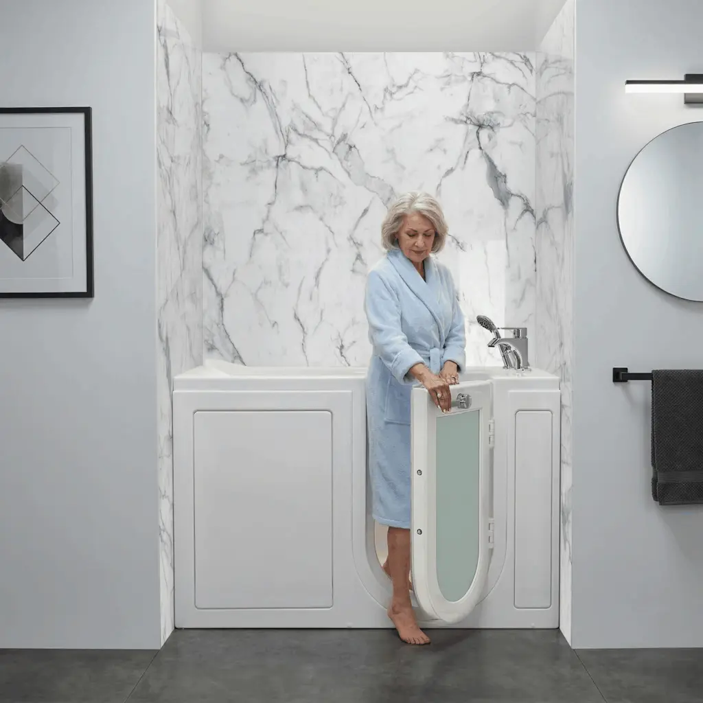 Lounger walk-in tub — photo 1 of 20