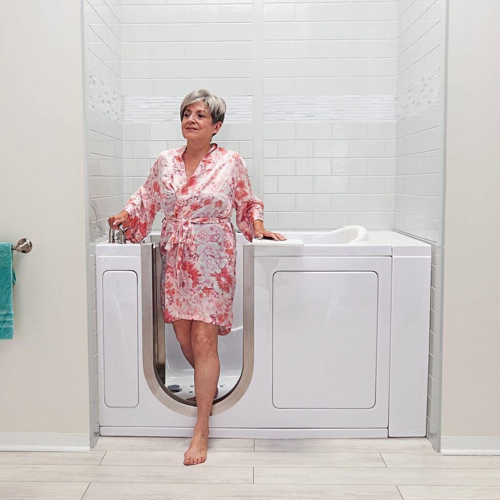 Royal walk-in tub — photo 4 of 26