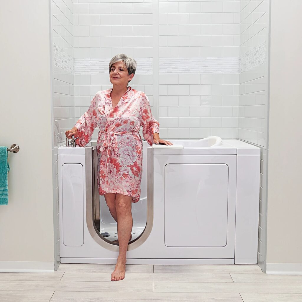 Elite walk-in tub — photo 5 of 18