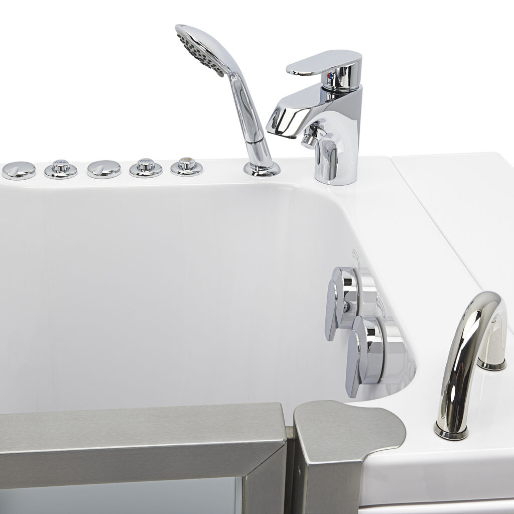 Petite walk-in tub — photo 8 of 11